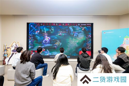 游戏节狂欢不停强势出圈!鸿蒙原生游戏新体验点燃玩家热情