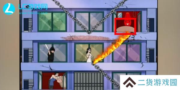 我是显眼包帮小姐姐逃生